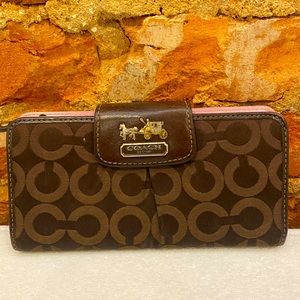 Coach clutch/wallet